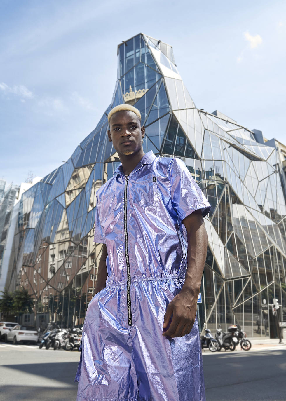 Fotos: Bilbao se llena de color: la visión «optimista» de una fotógrafa a través de la moda