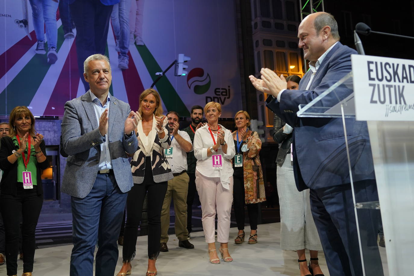 Fotos Elecciones Euskadi 2020: El PNV celebra el triunfo en las urnas