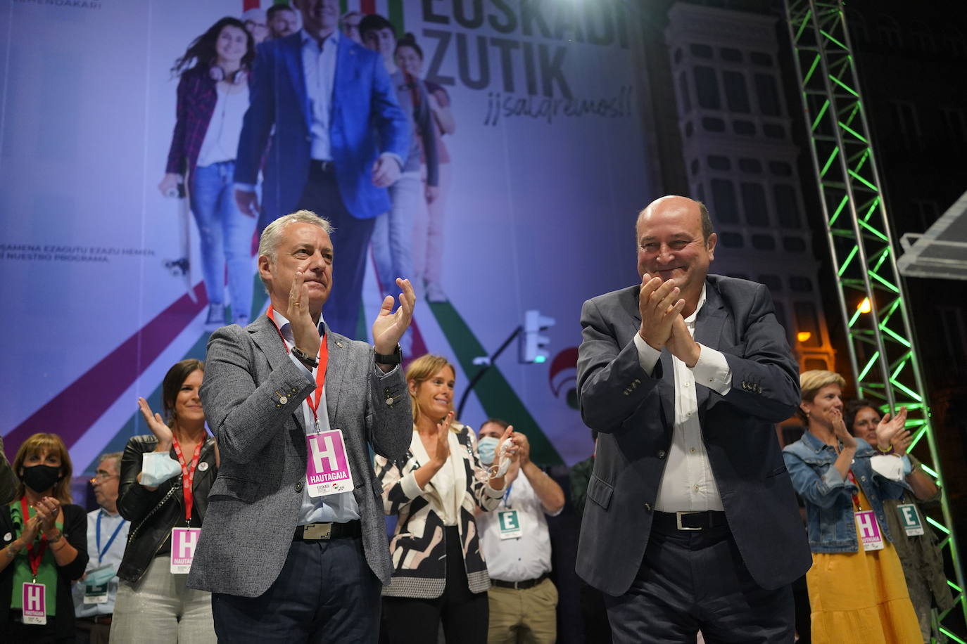 Fotos Elecciones Euskadi 2020: El PNV celebra el triunfo en las urnas