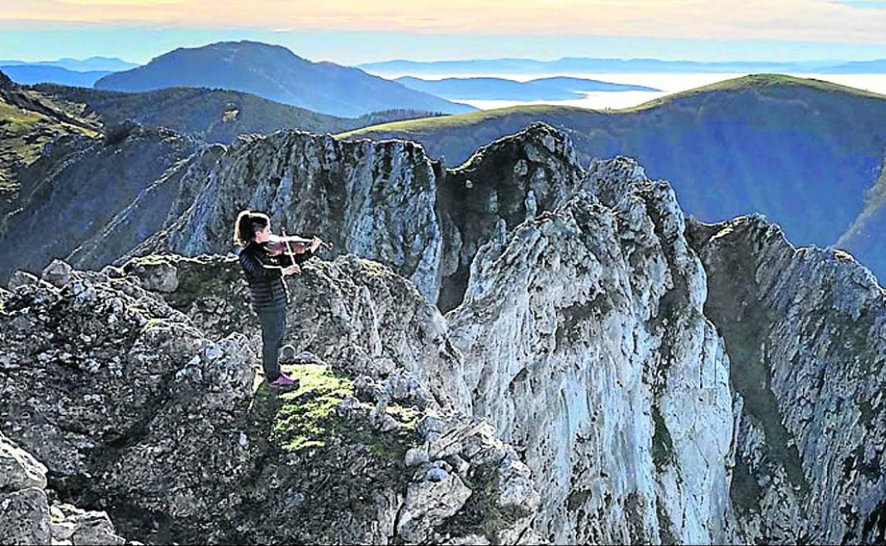 Urmuga recorrerá durante 19 días el territorio vasco, desde el oeste hacia el este. 