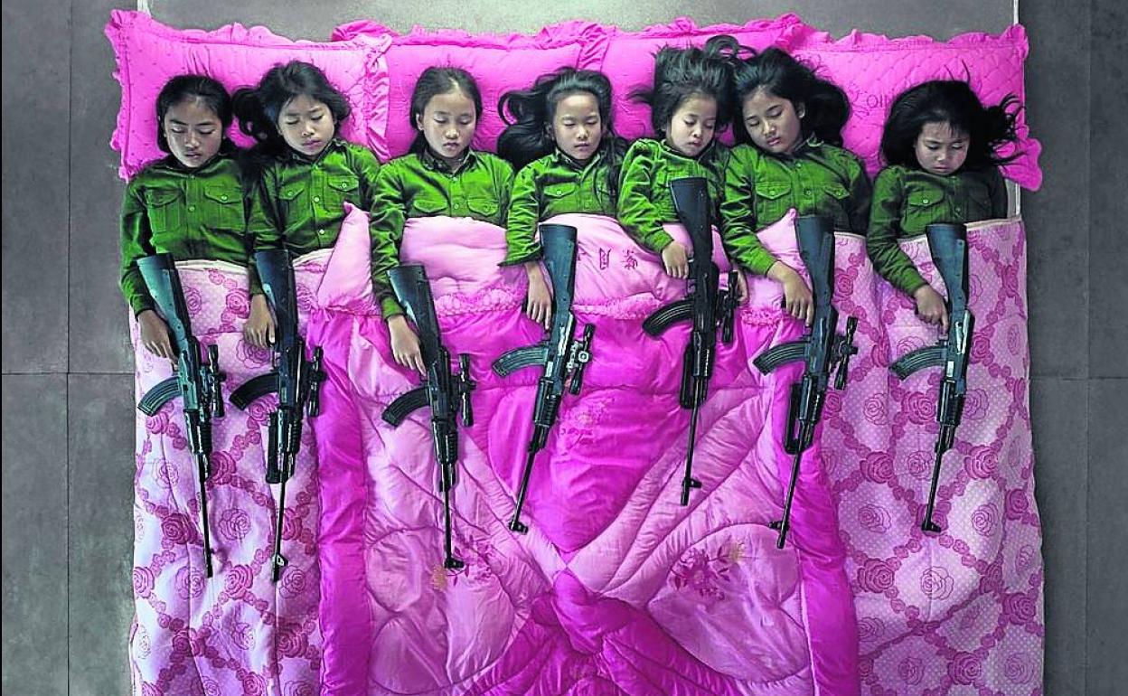 'La familia III', de la serie 'Ocho lecciones del vacío con final feliz', 2008.