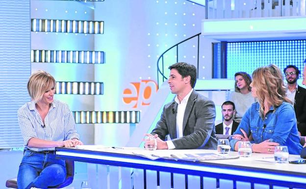 Susanna Griso y Francisco Rivera Ordoñez, en el plató de 'Espejo Público'. 