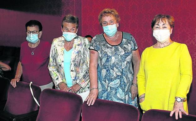 Nati García, Isabel Torres, Maricarmen Cuesta y Piedi Alcalde.