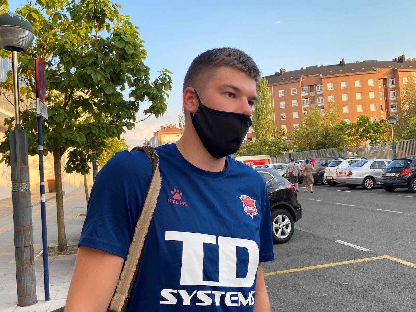 El lituano Rokas Giedraitis ha sido el último en llegar a la ciudad