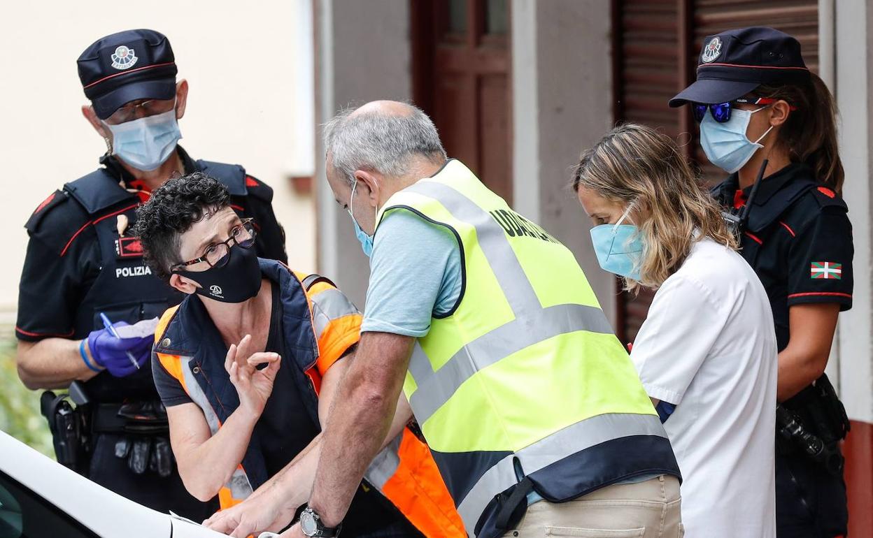 El coordinador del Covid en Euskadi ve «cortas» las restricciones desde un punto de vista sanitario
