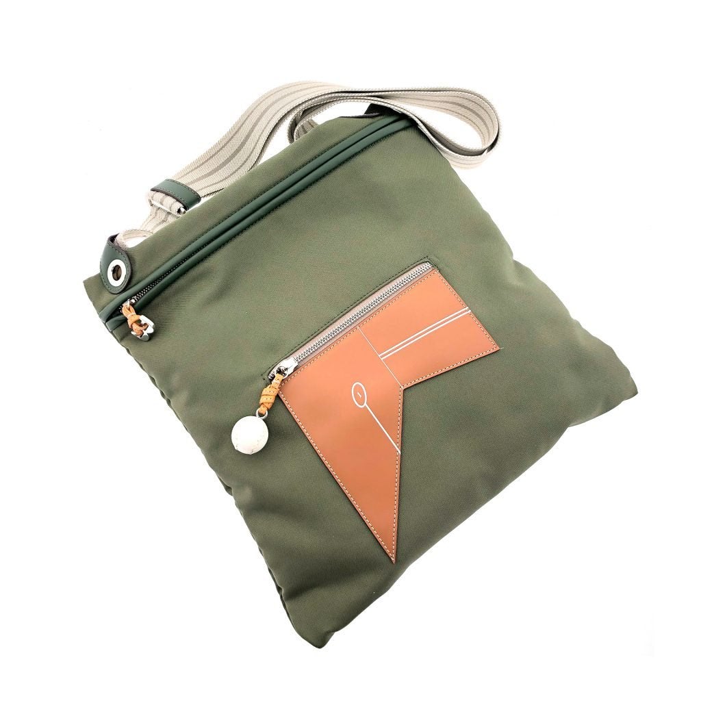 Fotos: Los bolsos sostenibles más deseados están inspirados en los frontones vascos