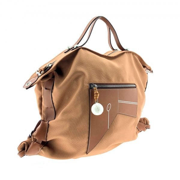 Fotos: Los bolsos sostenibles más deseados están inspirados en los frontones vascos