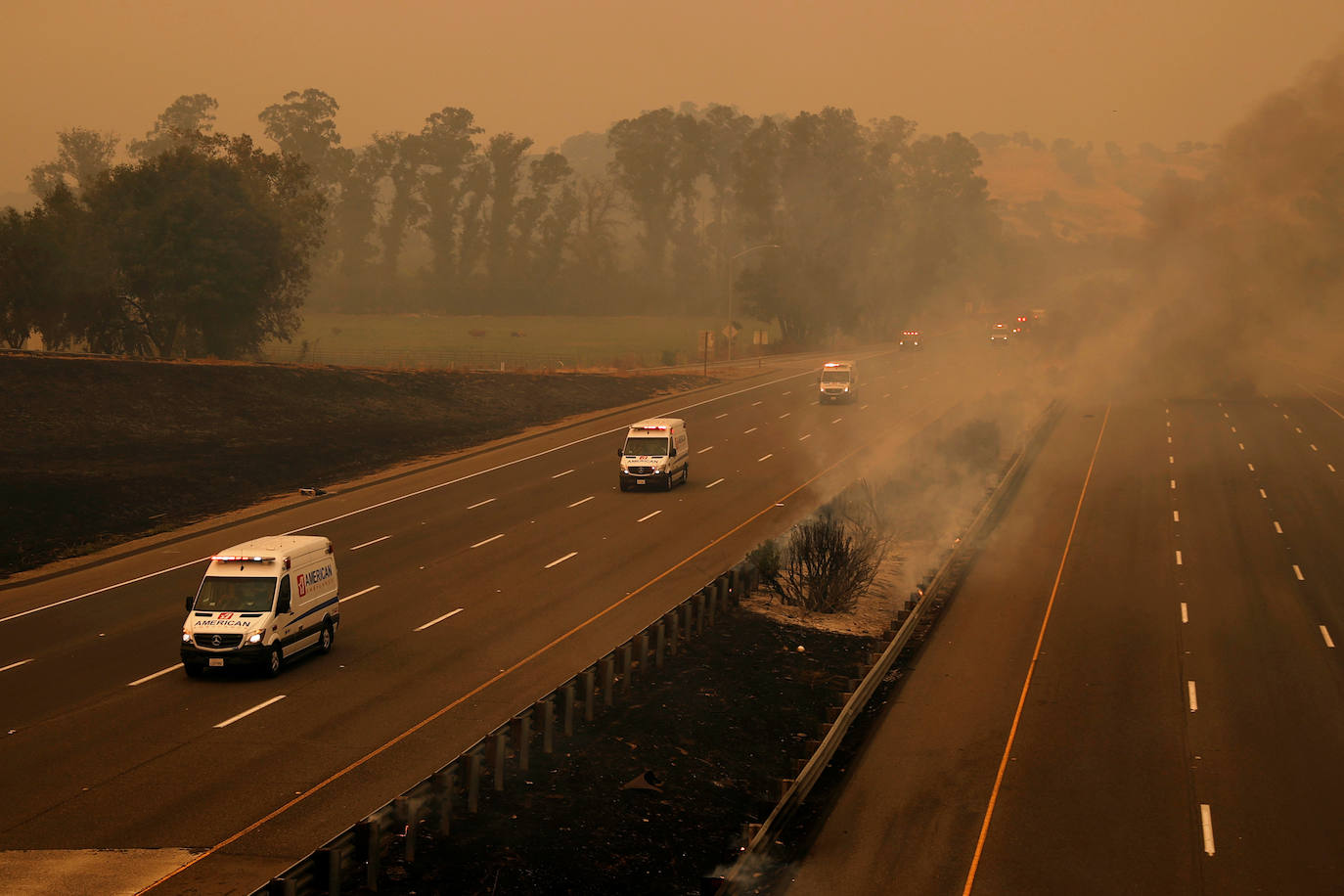 Fotos: El fuego arrasa más de 400.000 hectáreas en California