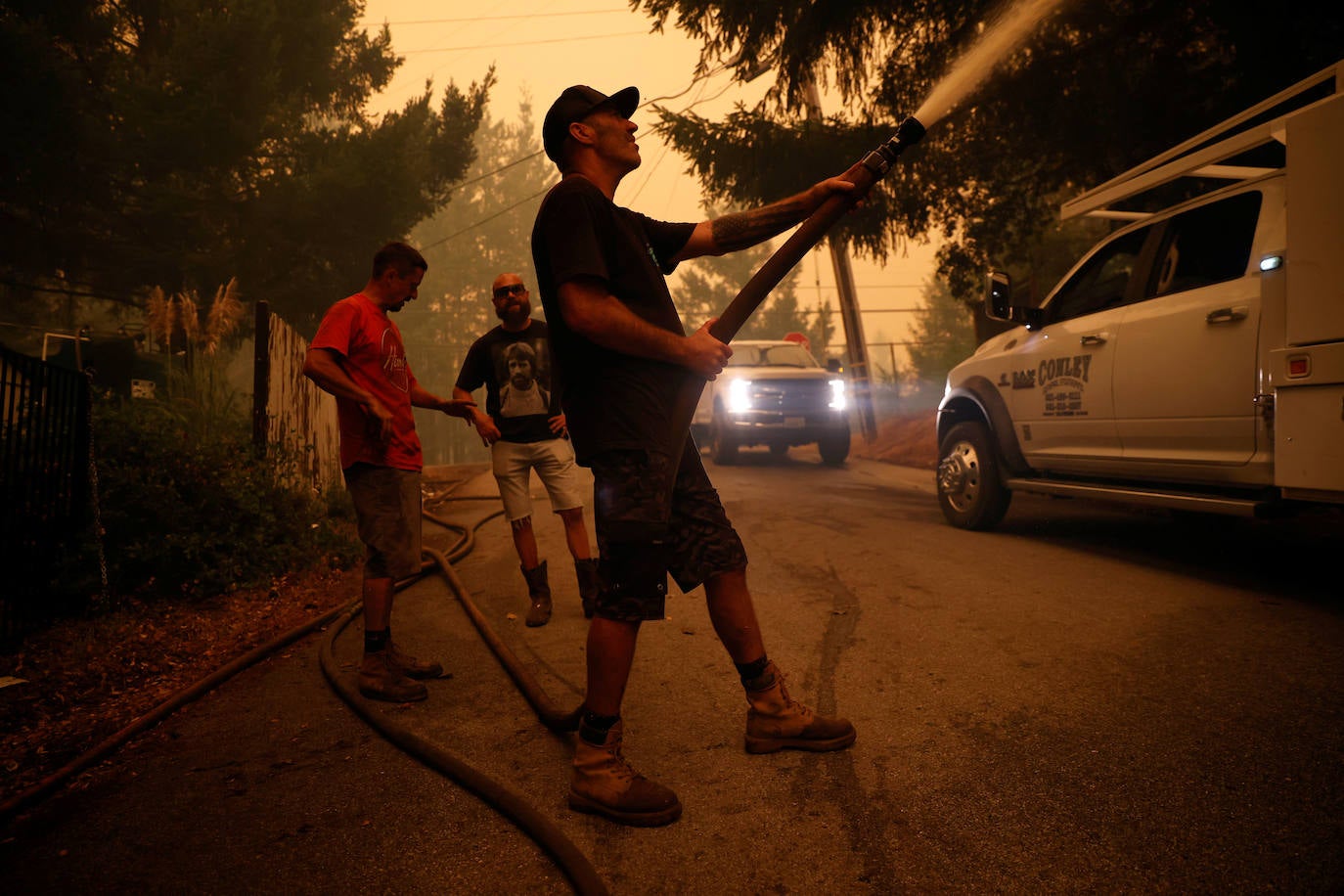 Fotos: El fuego arrasa más de 400.000 hectáreas en California