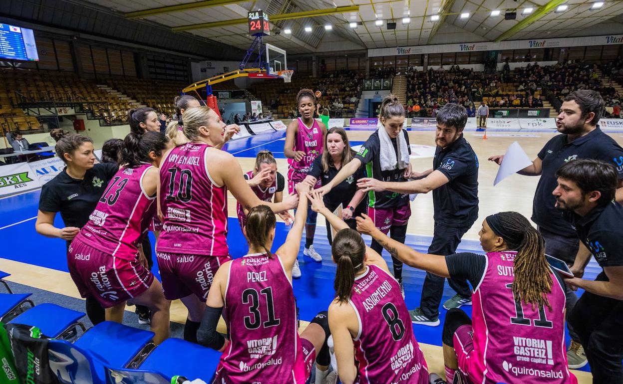 Las jugadoras del Araski podrán volver a los entrenamientos en breve.