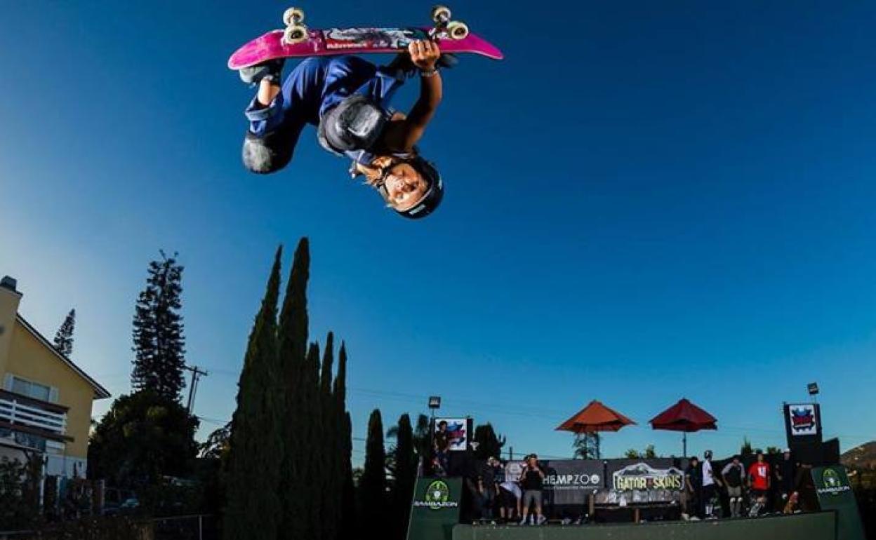 La joven ha tardado menos de tres meses en recuperarse de la lesión que pudo costarle la vida. 
