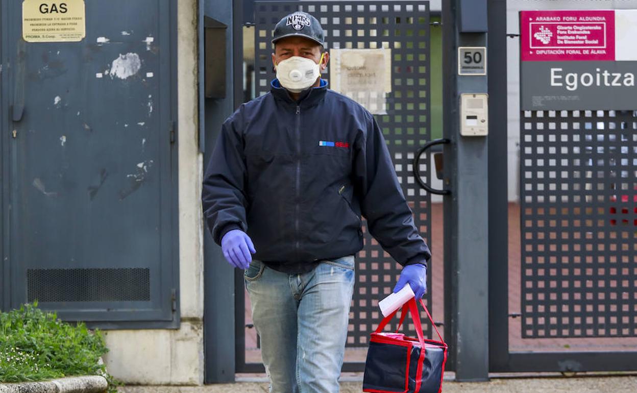 Tercer fallecido con covid-19 en la red de equipamientos para mayores de Álava en menos de una semana