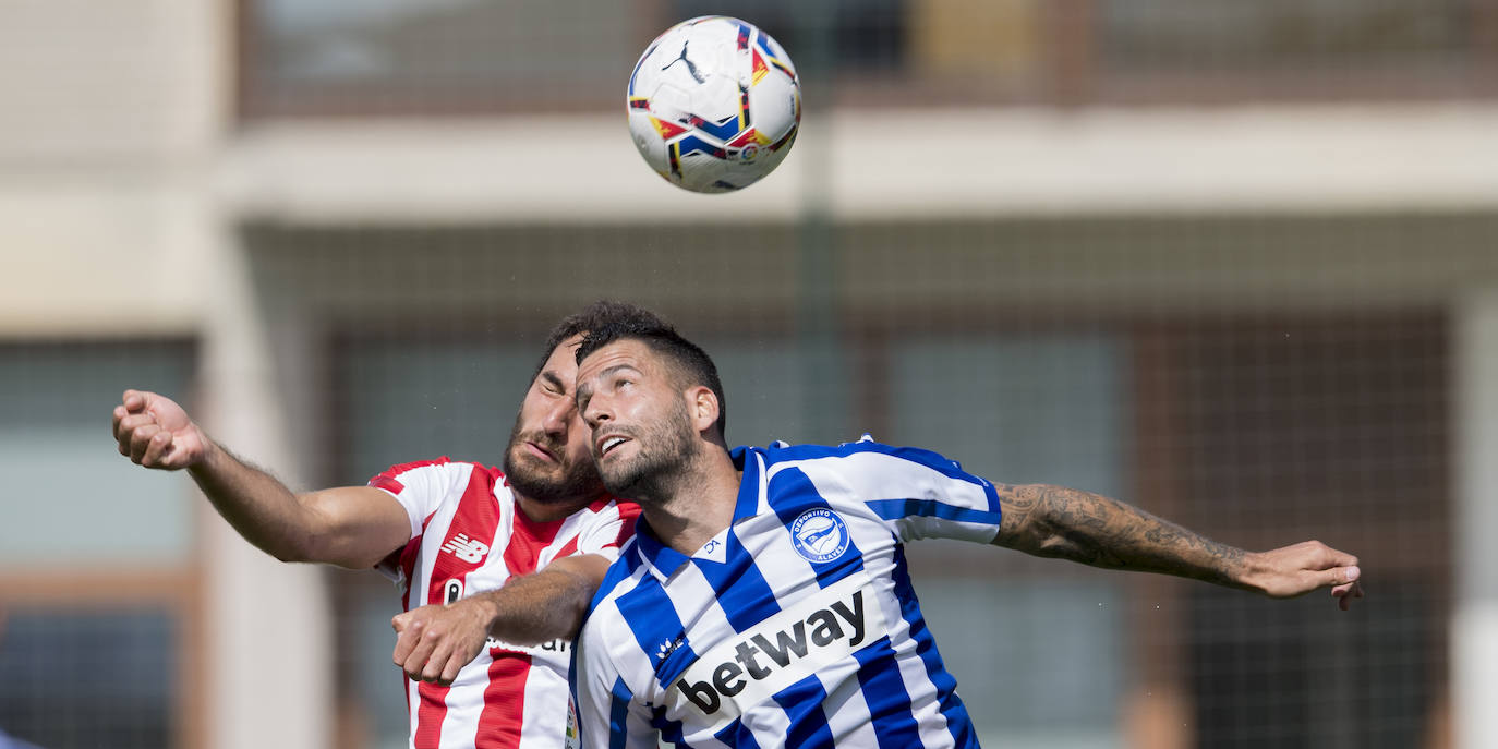 Fotos: Amistoso entre el Athletic y el Alavés