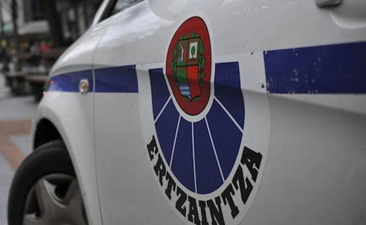 Les arrestan por dar una paliza a un joven en el suelo en San Francisco