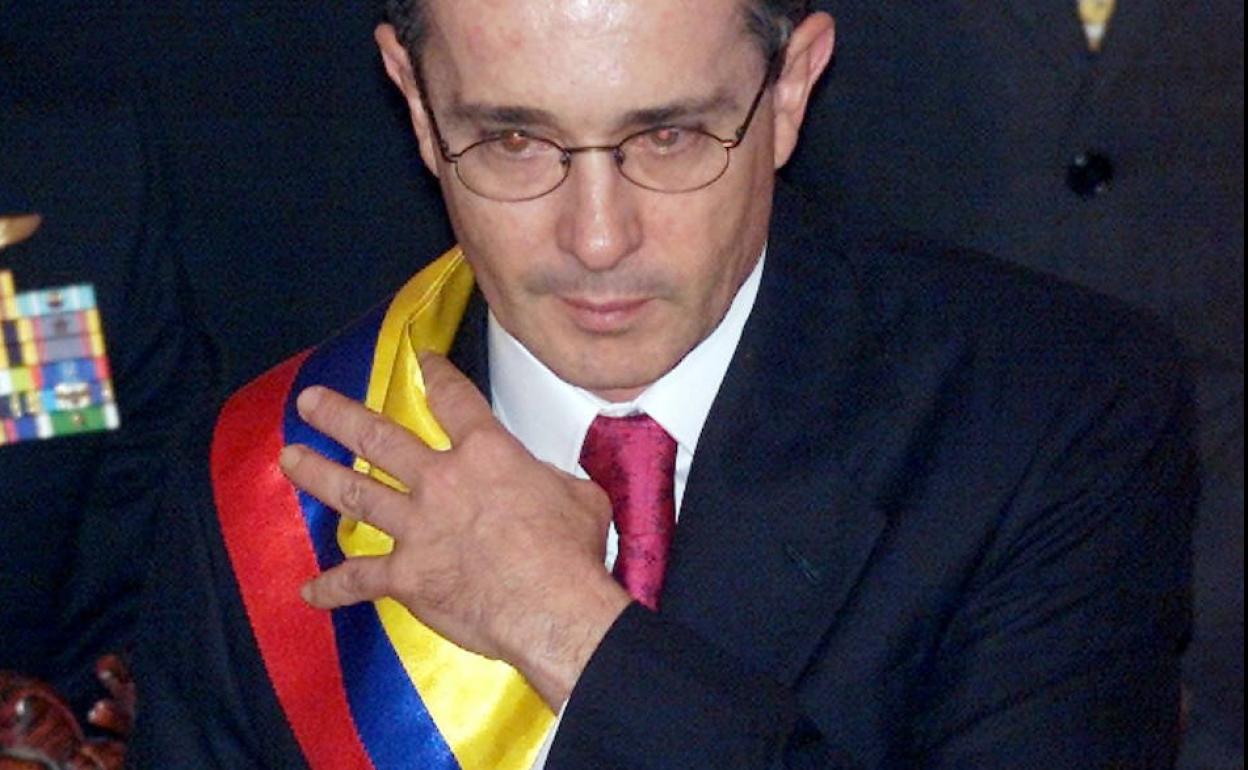 Álvaro Uribe. 