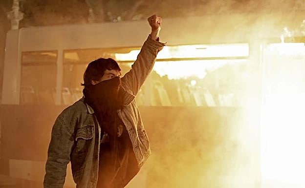 Joxe Mari protagoniza el nuevo tráiler de 'Patria'.