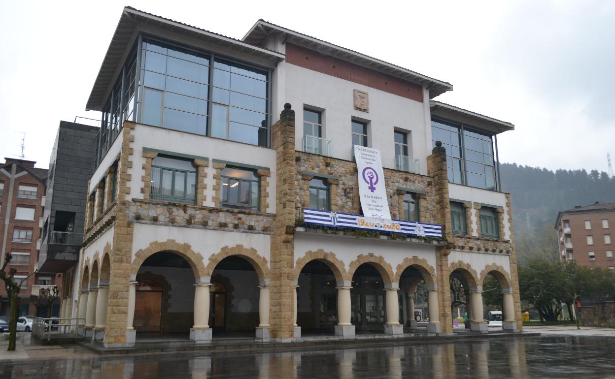 El Ayuntamiento de Arrigorriaga el pasado 8 de marzo 