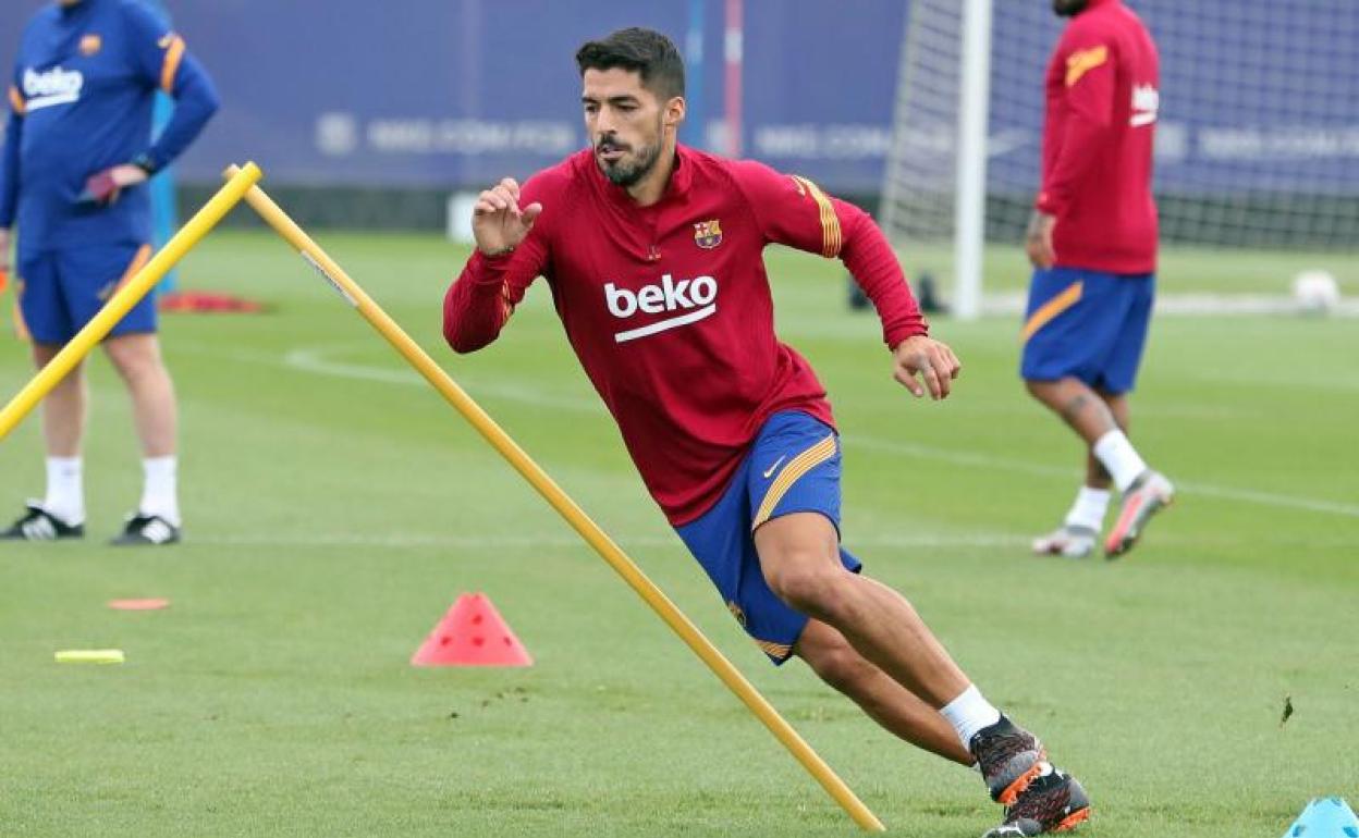 Luis Suárez, en un entrenamiento con el Barça de Koeman. 