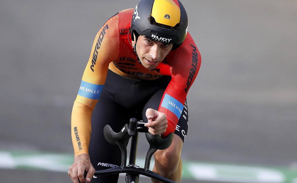 Mikel Landa, a su llegada a la línea de meta en la crono final del Tour de Francia disputada este sábado. 