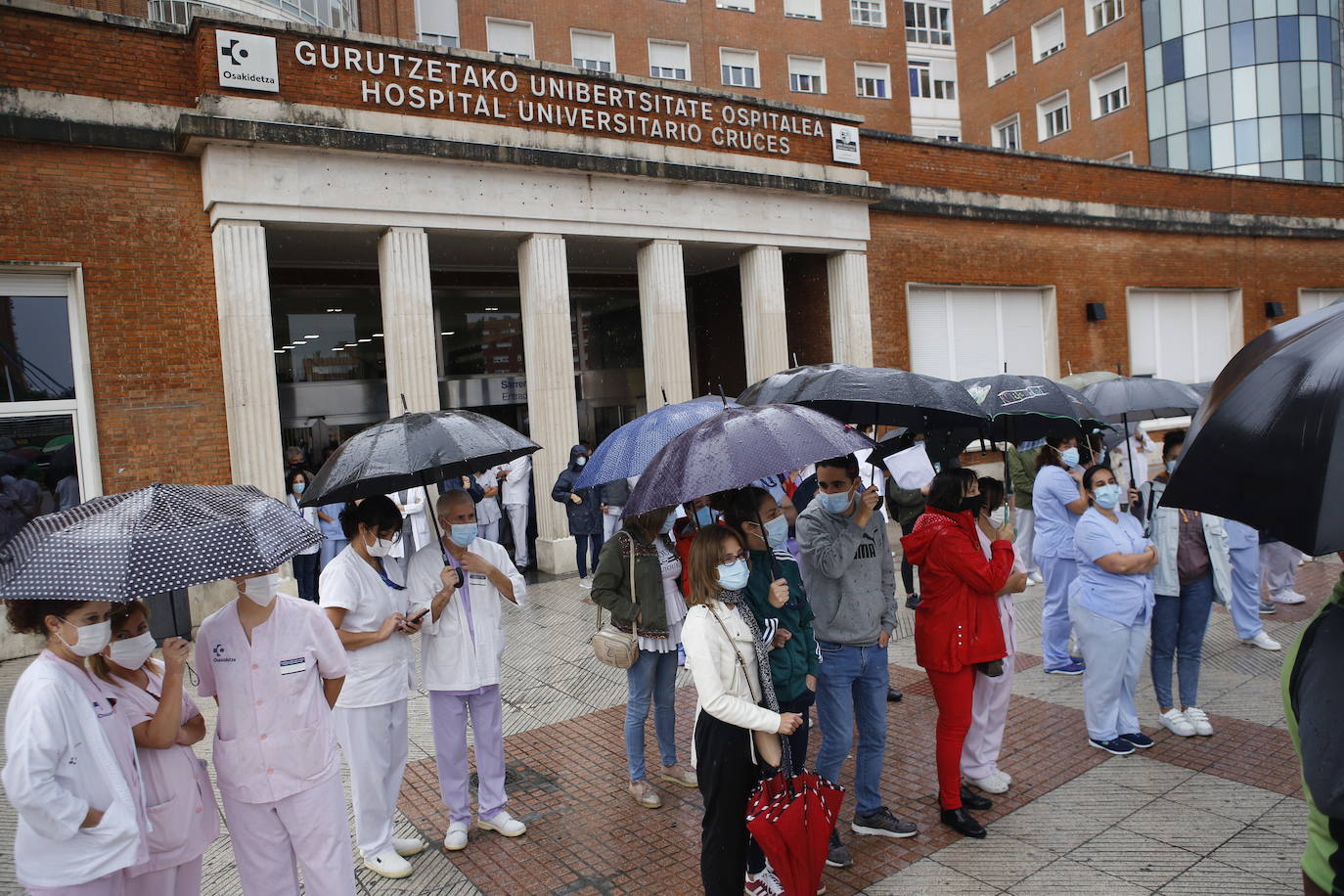 Fotos: Concentración de sanitarios en Cruces