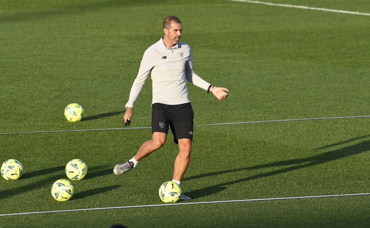 Gaizka Garitano regresa a Ipurua, donde hizo grandes cosas y logró ascender al equipo a Primera. 