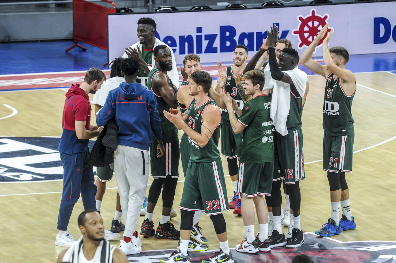 Fotos: Las mejores imágenes del TD Systems Baskonia - Real Madrid