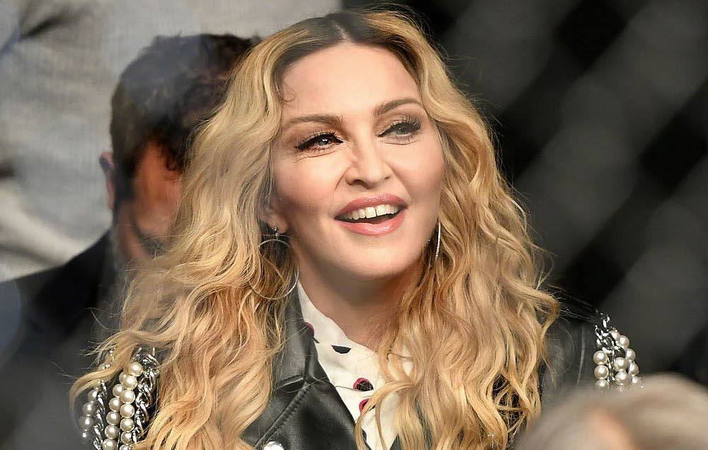 Madonna anunció el 7 de mayo que había dado positivo. 