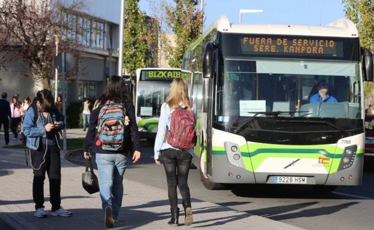 Autobús en la UPV. 