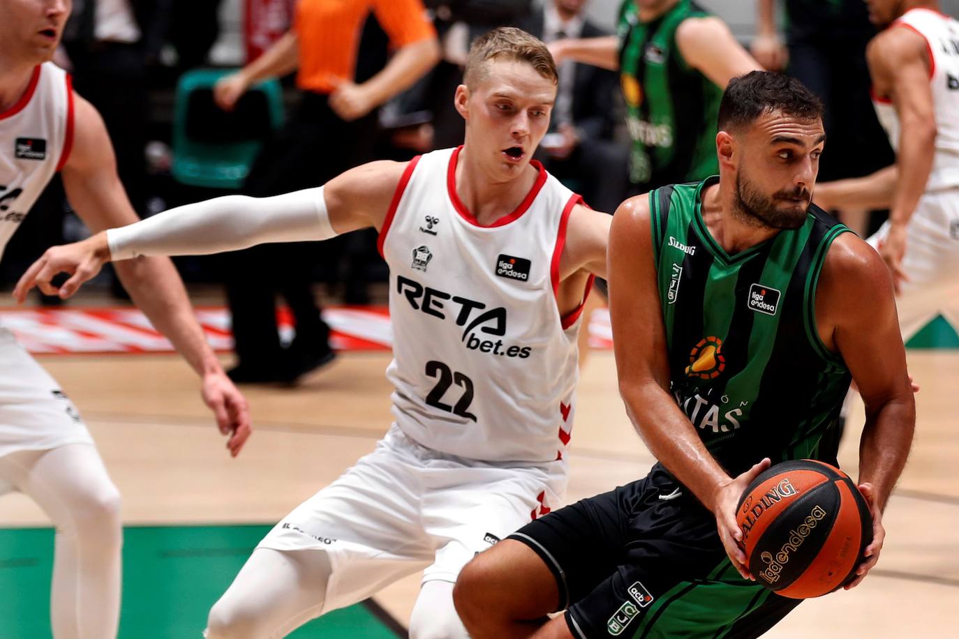Jovetut de Badalona - Retabet Bilbao Basket