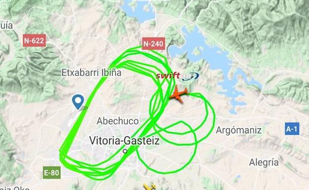 Rastro en forma de círculos que ha dejado el aparato en el radar.