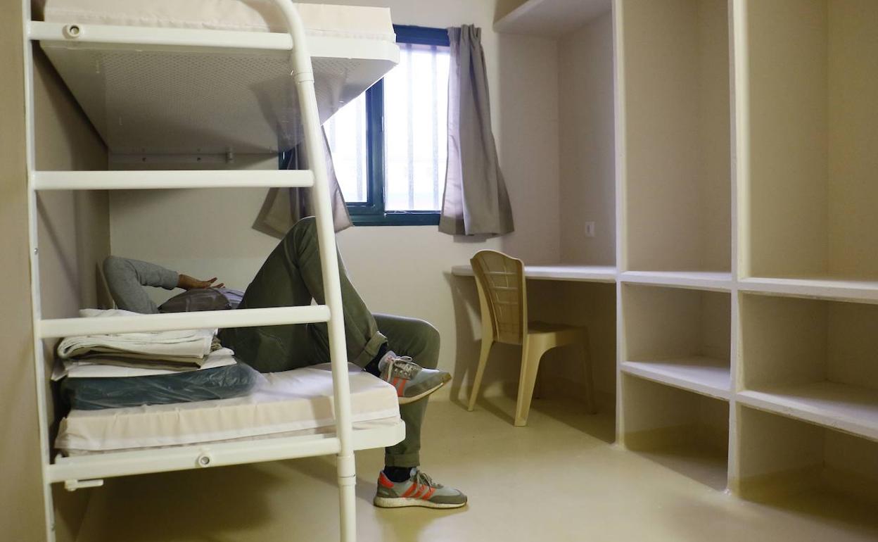 Una de las celdas del centro penitenciario de Álava. 