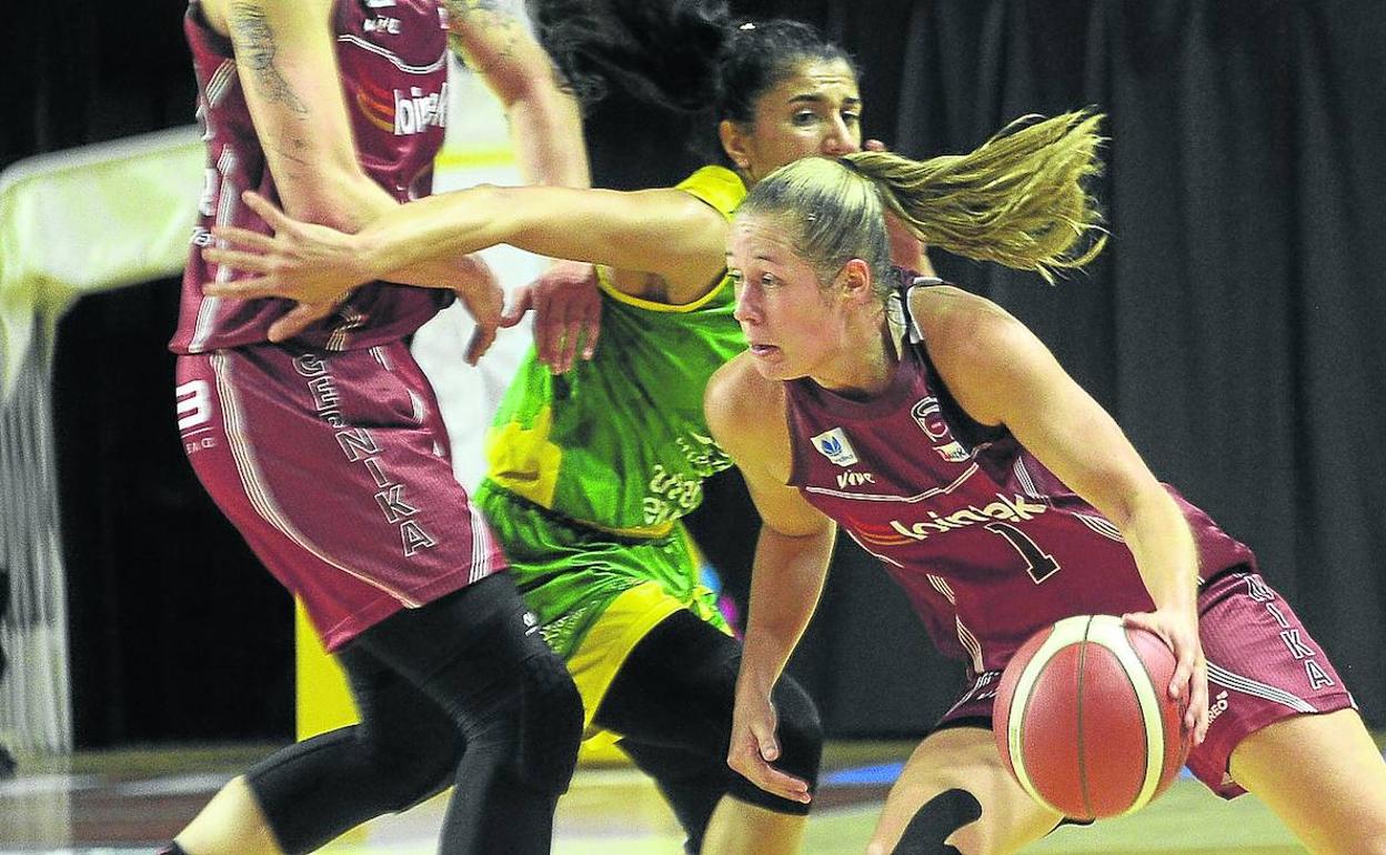 Cornelius aportó en la dirección y en la anotación para que la noche fuera tranquila. 