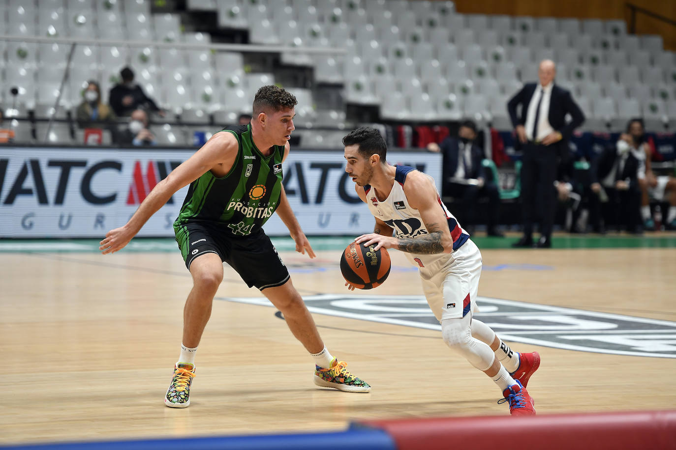 Fotos: El Joventut-Baskonia, en imágenes