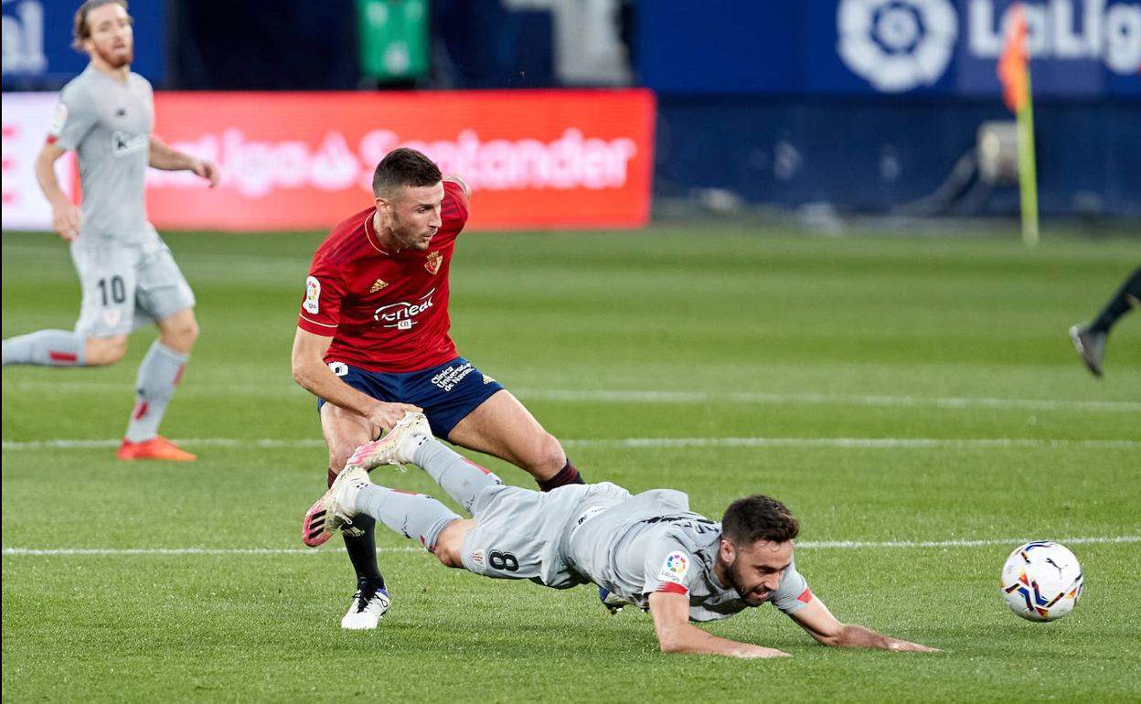 «Nula ambición en un partido diseñado para empatar. Es una nave que zozobra»