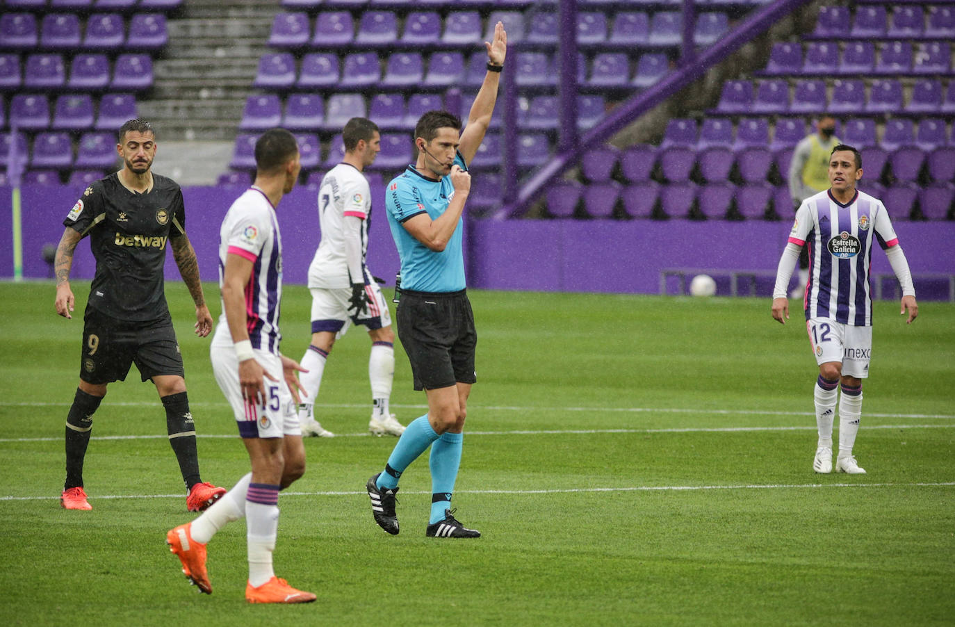 Fotos: El Valladolid-Alavés, en imágenes