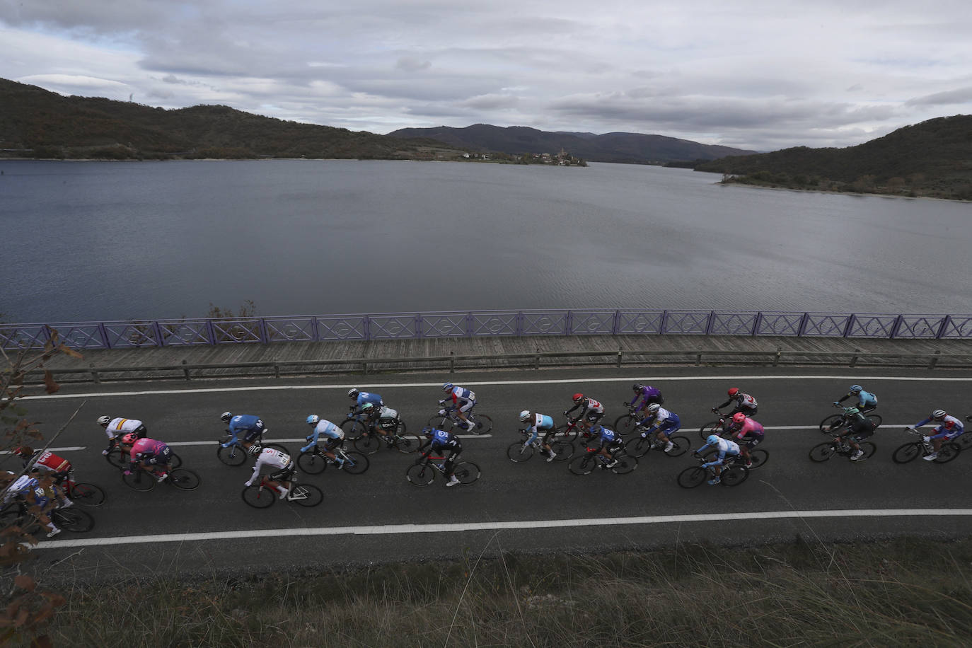 Las fotos de la etapa más alavesa de La Vuelta 2020