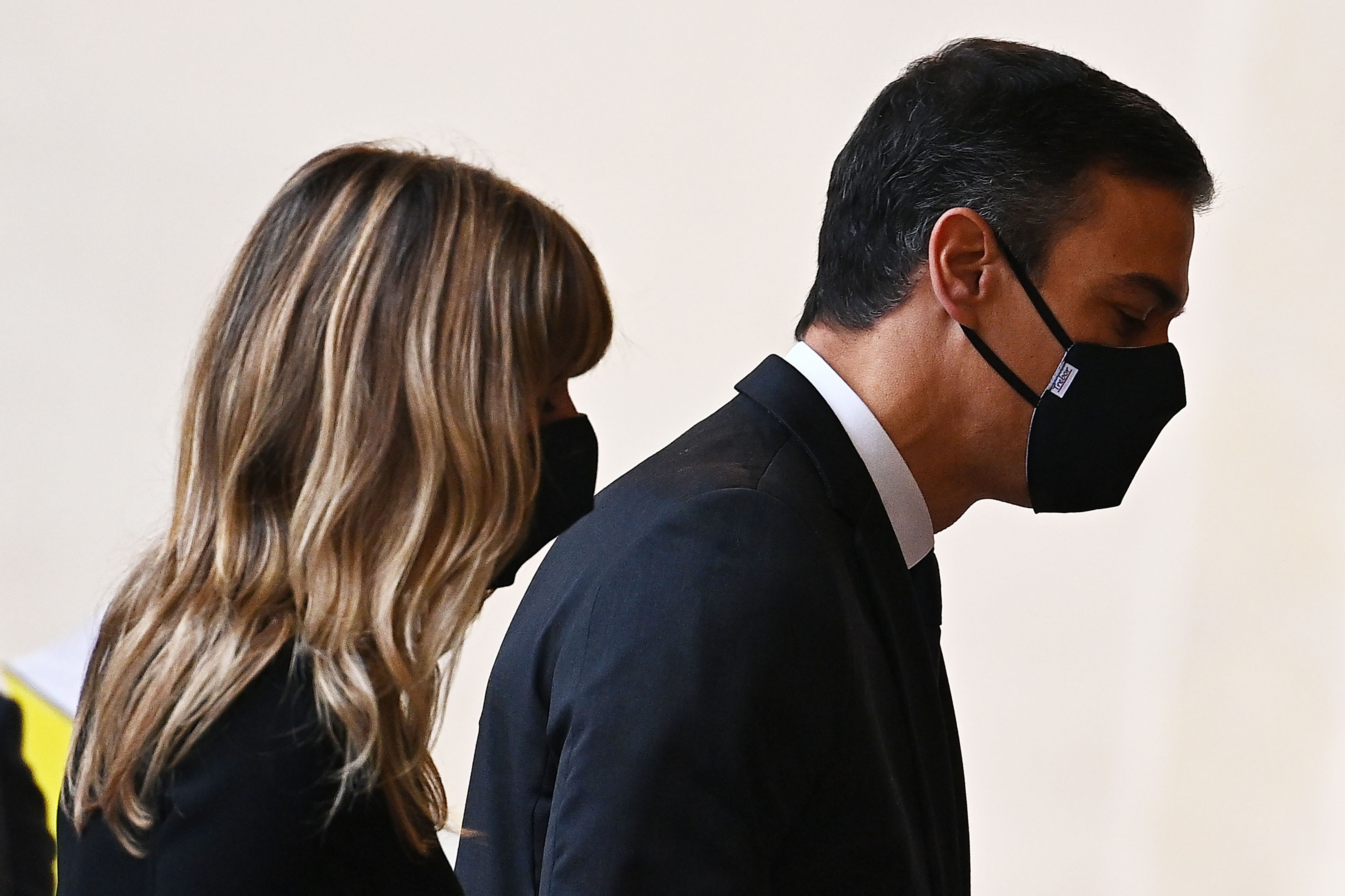 Fotos: El cambio radical de la mujer de Pedro Sánchez, según las expertas vizcaínas