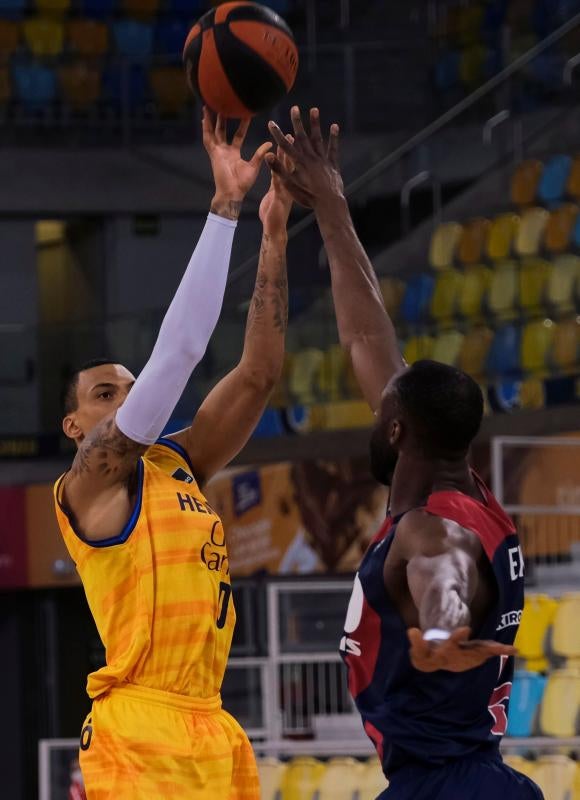 Fotos: El Herbalife Gran Canaria - TD Systems Baskonia de la Liga Endesa, en directo