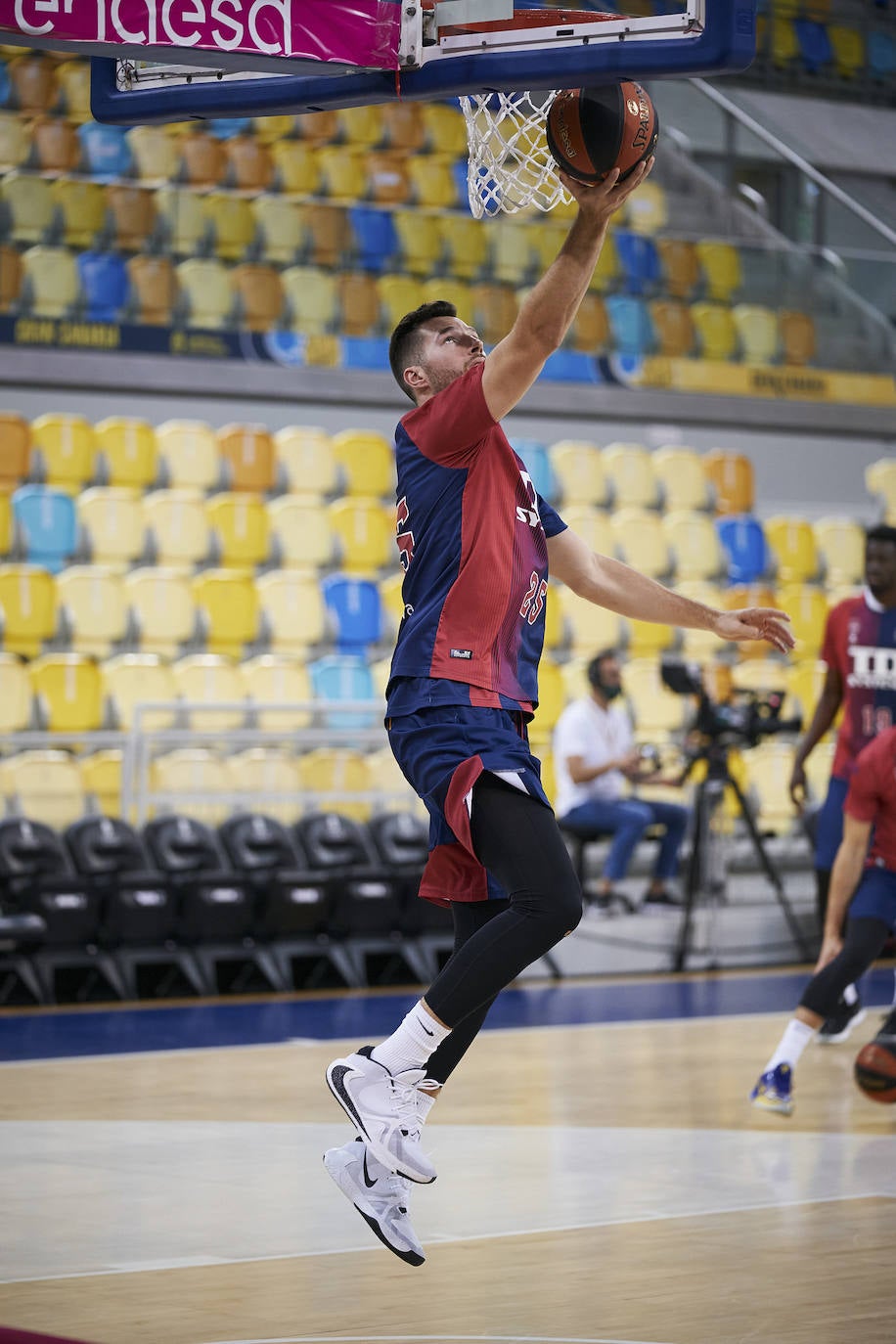 Fotos: El Herbalife Gran Canaria - TD Systems Baskonia de la Liga Endesa, en directo