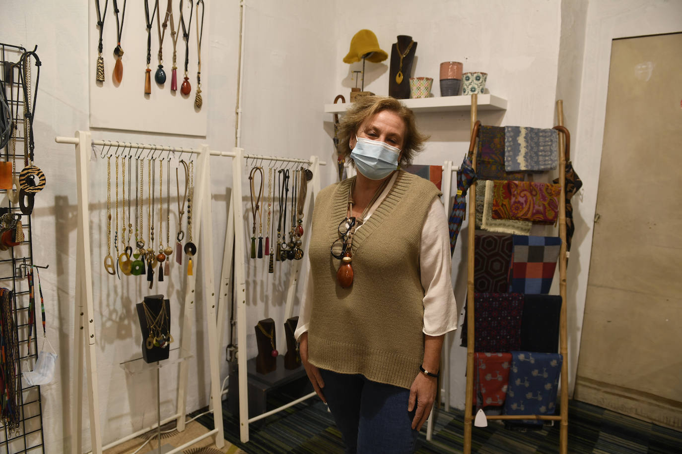 Fotos: Siete mujeres abren una tienda efímera en pleno Gran Vía de Bilbao