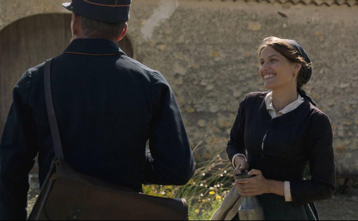 Laetitia Casta: «No busco fama, sino historias con un mensaje importante» |  El Correo