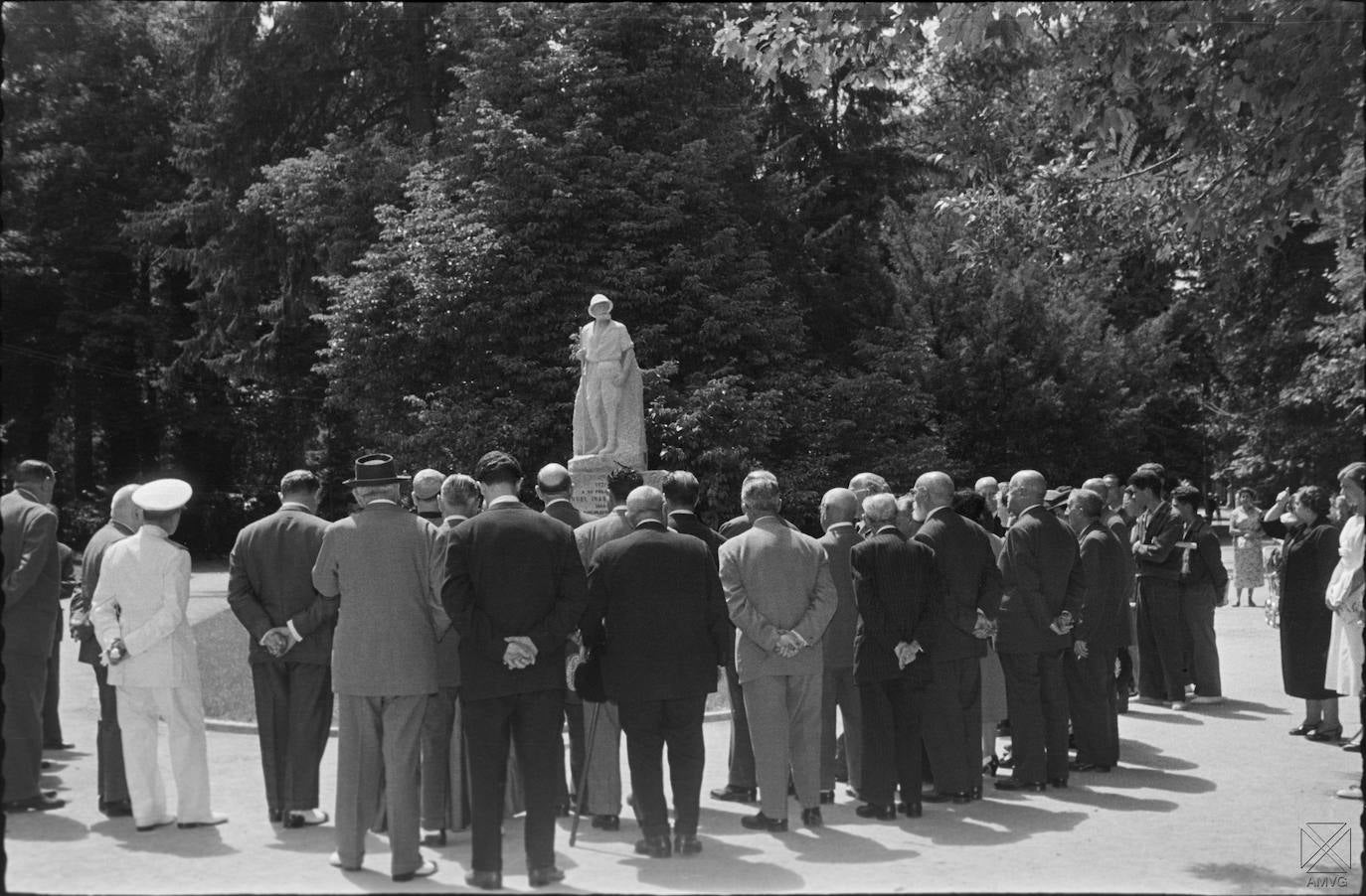 Inauguración del monumento a Manuel Iradier. 11 de agosto de 1956