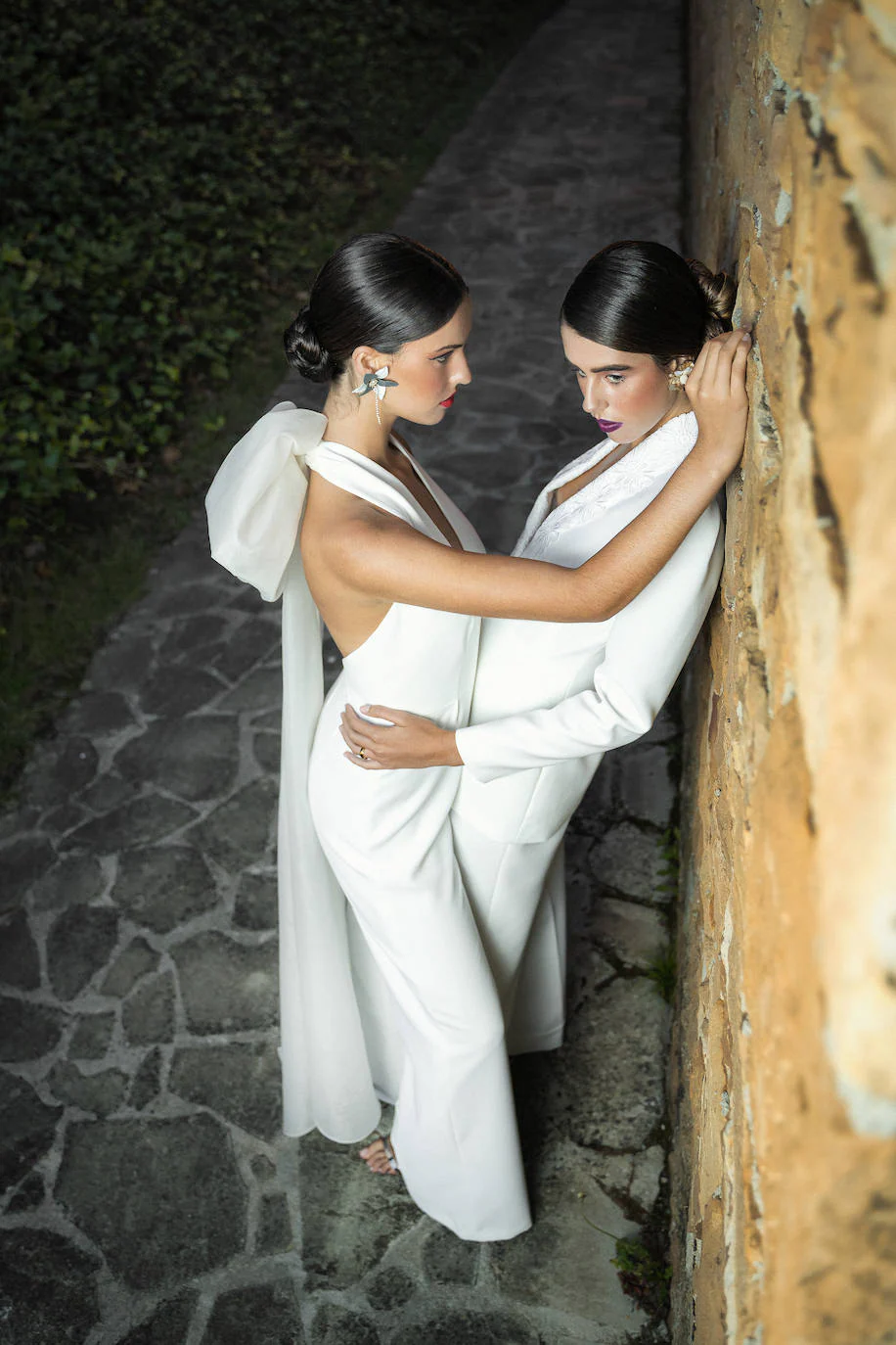 Fotos: La boda reivindicativa de Izaro y Nahia en la Torre Loizaga