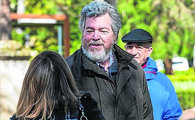 López de Uralde fue reelegido diputado de Podemos por Álava. 