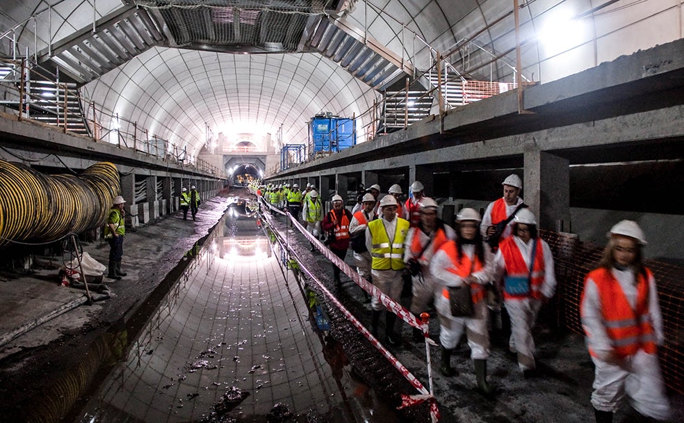Visita a las obras del metro en Basauri.