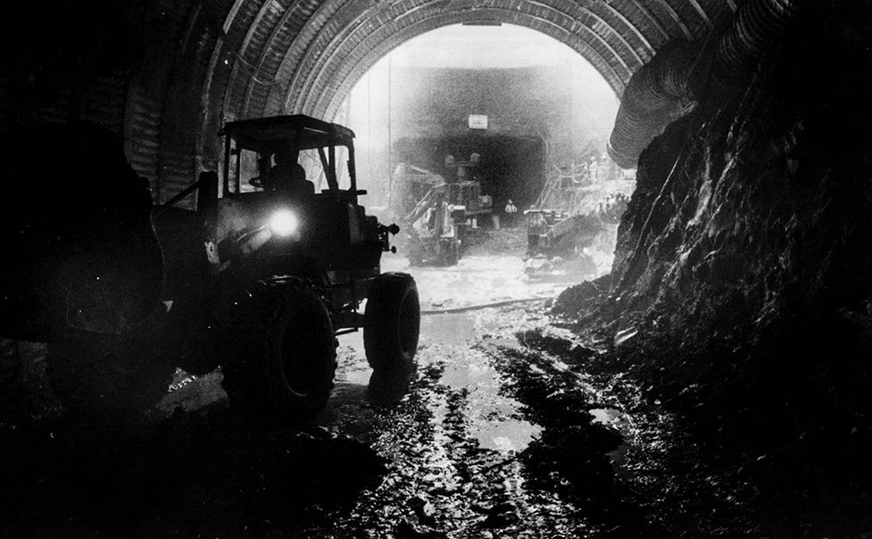 Túnel de las obras del metro de Bilbao.
