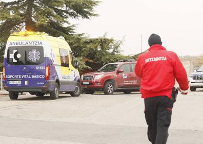 Imagen secundaria 1 - Fallece el trabajador que resultó herido en el incendio de una química en Oion