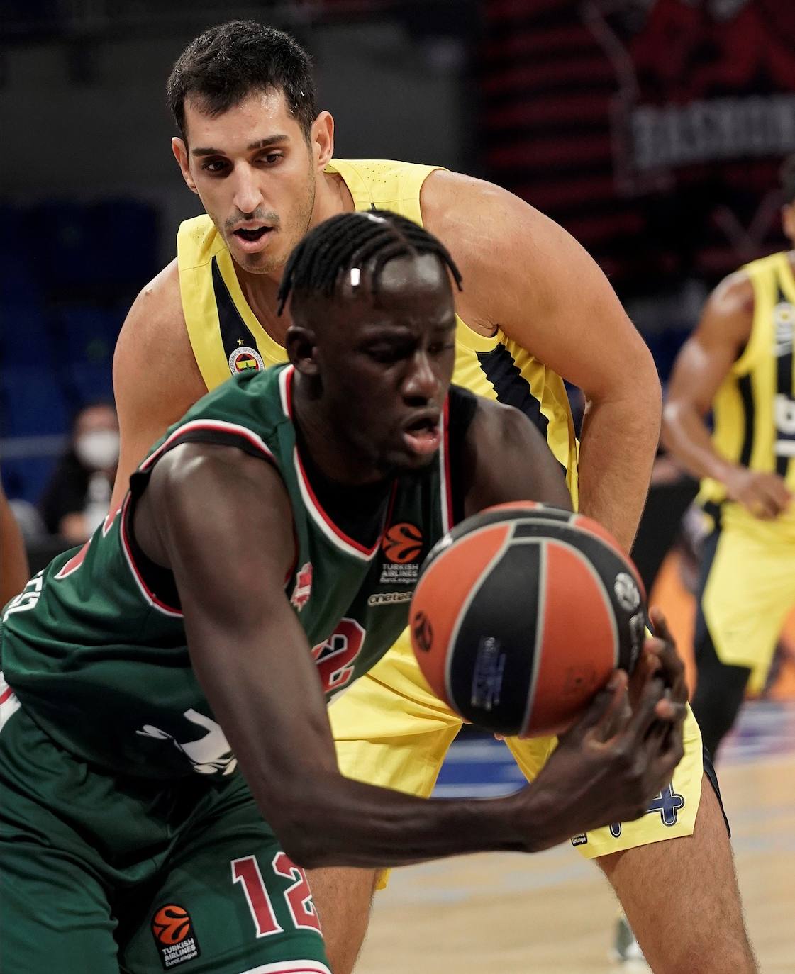 Fotos: El Baskonia-Fenerbahce, en imágenes