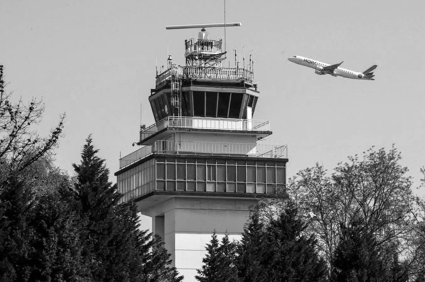 Fotos: El aeropuerto de Sondika en imágenes