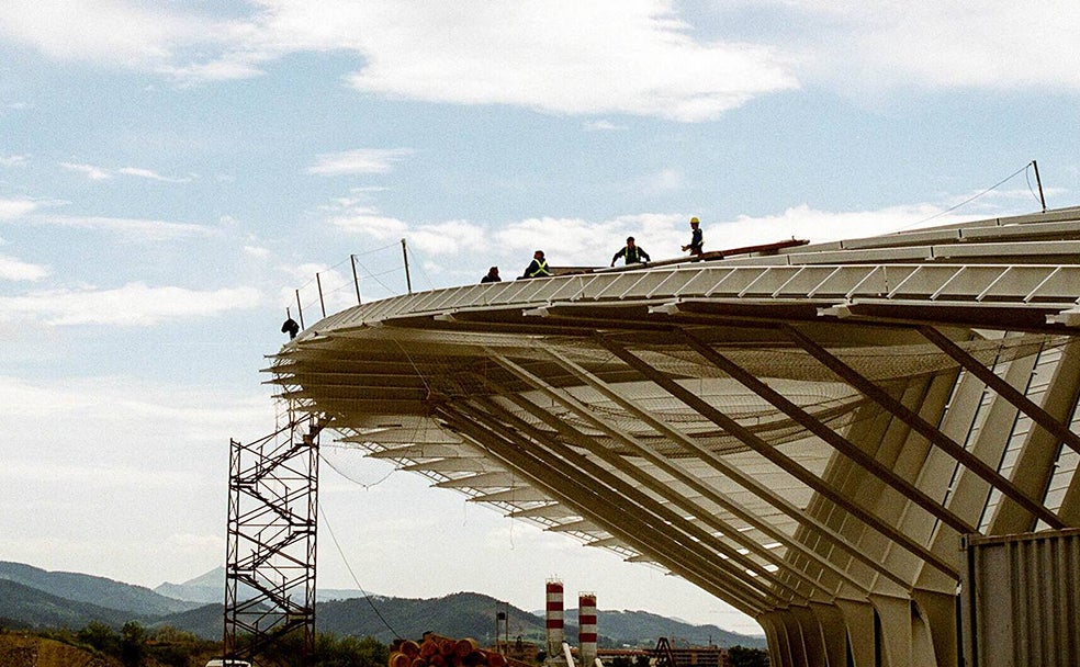 Fotos: Las mejores imágenes de La Paloma del aeropuerto de Bilbao